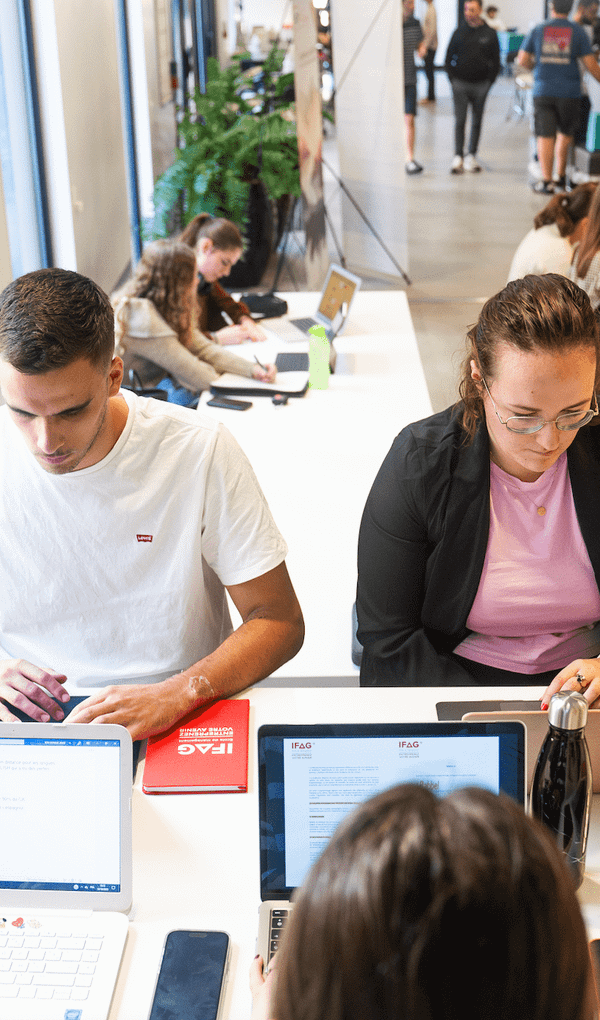 L’ensemble des formations sont reconnues par des diplômes d’Etat ou des titres certifiés