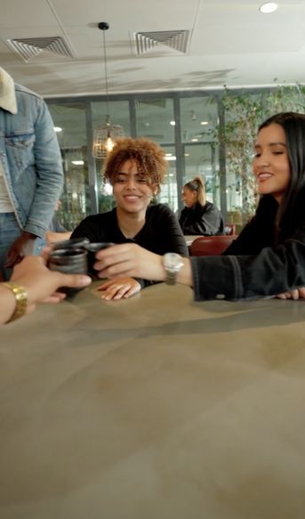 Caf&eacute;t&eacute;ria et d&eacute;tente