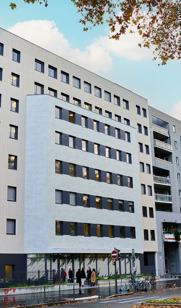 Ecema Lyon, l&rsquo;&eacute;cole de commerce et de management en alternance !