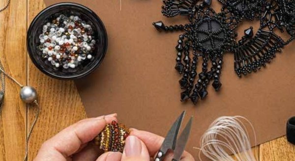 Certificat de spécialisation "Bijoux de mode"