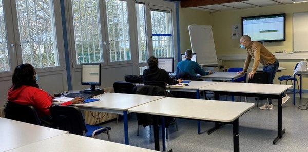 RETOUR SUR L'ATELIER "DÉCODAGE DE L'INFORMATIQUE"