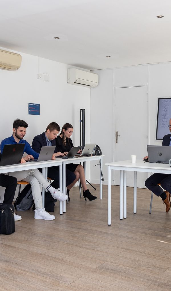 Toutes nos formations sont reconnues par des Dipl&ocirc;mes d&rsquo;Etat ou Titres Certifi&eacute;s.