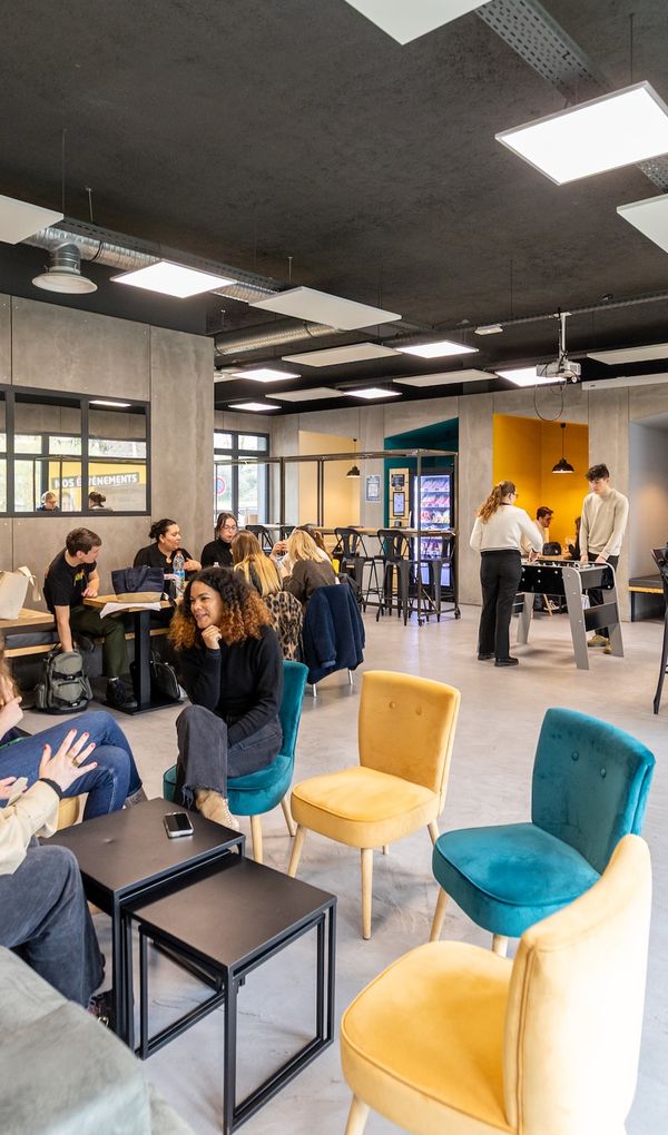 WIN Nantes propose un parcours complet en management du sport, marketing et évènementiel, adapté aux exigences du terrain.