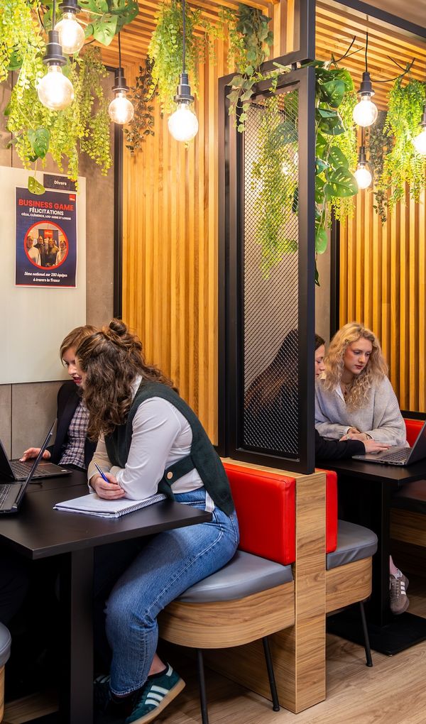 MBway Vannes, l&rsquo;&eacute;cole de management o&ugrave; l&rsquo;avenir ne s&rsquo;improvise pas : il se construit