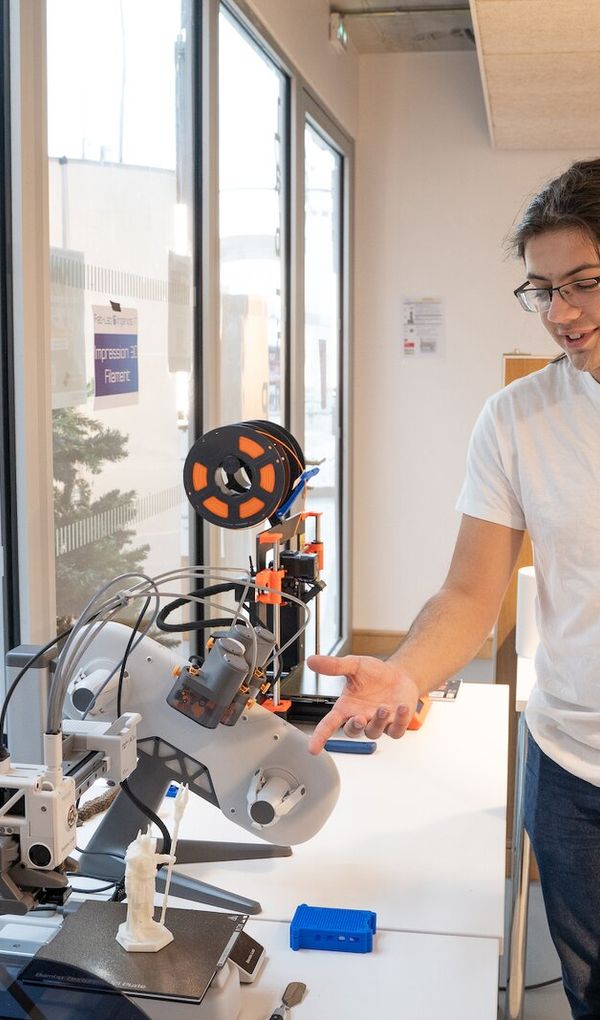 Nos formations offrent un dipl&ocirc;me reconnu par l&rsquo;&eacute;tat et une int&eacute;gration rapide sur le march&eacute; du travail.