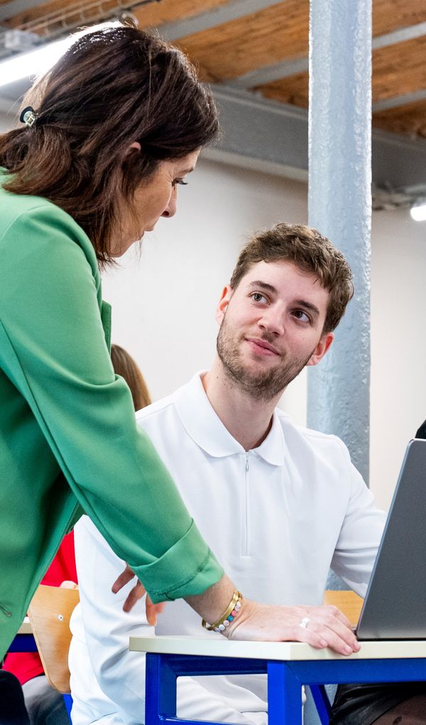 Nos formations délivrent des diplômes d’Etat et des certifications professionnelles enregistrées au RNCP et reconnues par l’Etat