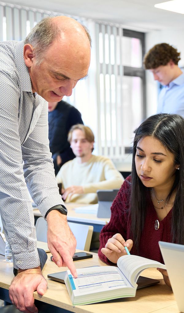 Toutes nos formations sont reconnues soit par des diplômes d’État, soit par des titres certifiés