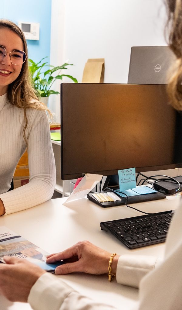 1 Campus 8 Ecoles : Batissez votre avenir chez EFET CREA Toulouse !