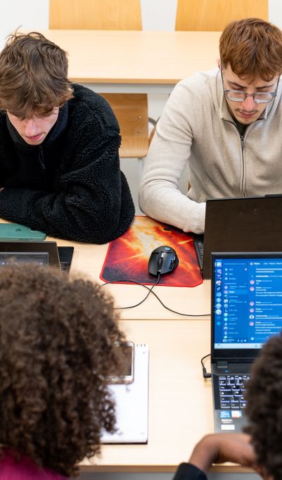 Toutes nos formations sont reconnues par l’état et certifiées au RNCP.