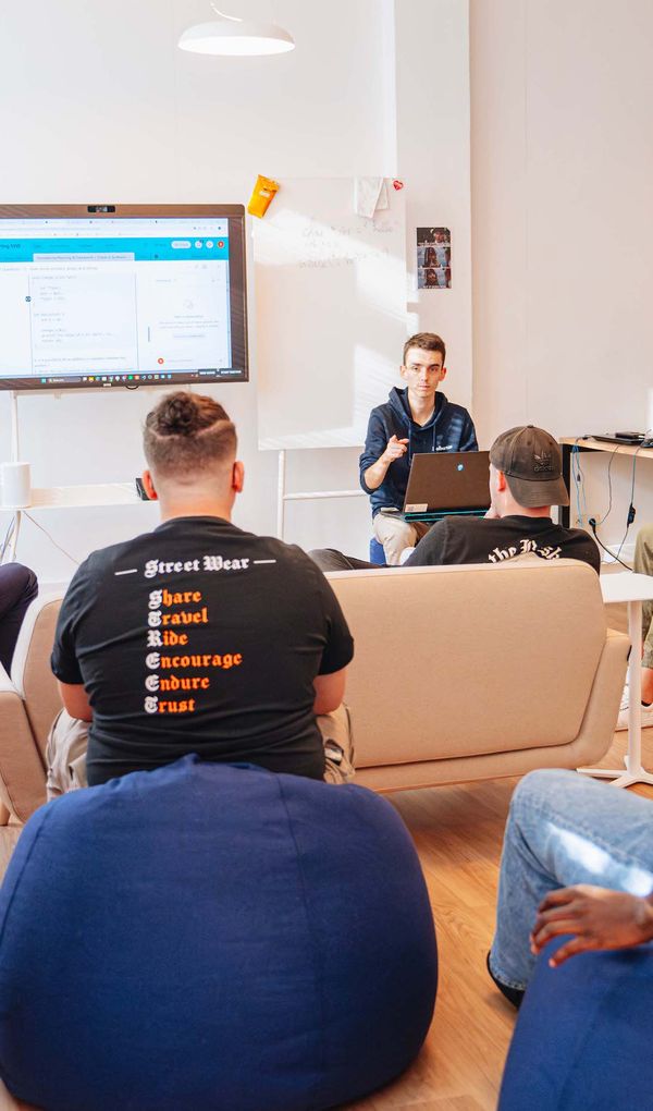 Holberton School est accessible à tous, sans prérequis technique ou académique !