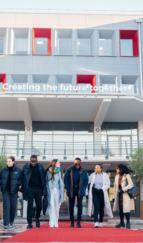 L&rsquo;ESLI, l&rsquo;&eacute;cole sp&eacute;cialis&eacute;e dans la Logistique et les Achats depuis 30 ans !