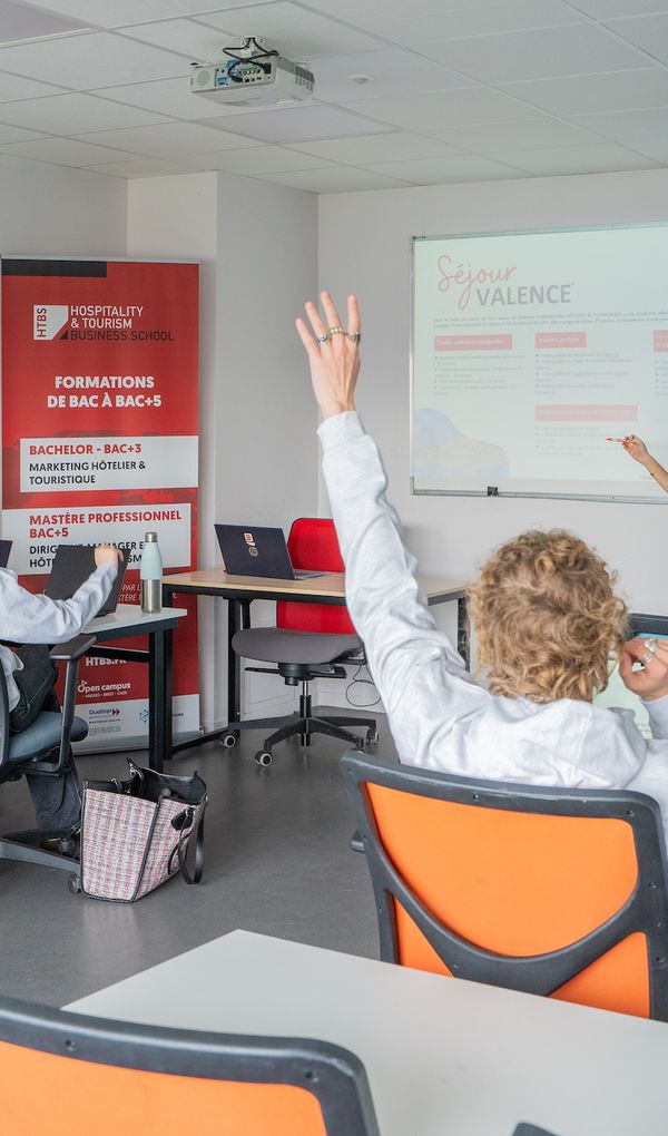 Des formations qui sont des titres certifi&eacute;s au RNCP et accr&eacute;dit&eacute;s par le Minist&egrave;re du Travail.