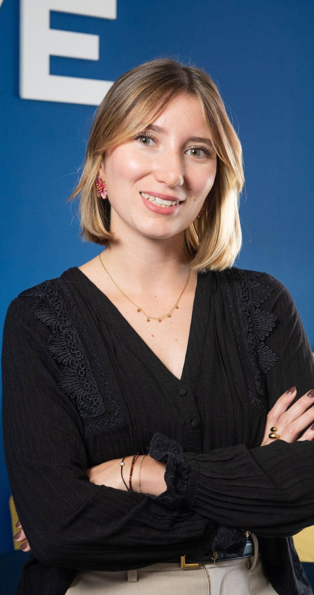 Image latérale droite de l'employé Charlotte DECLERCQ