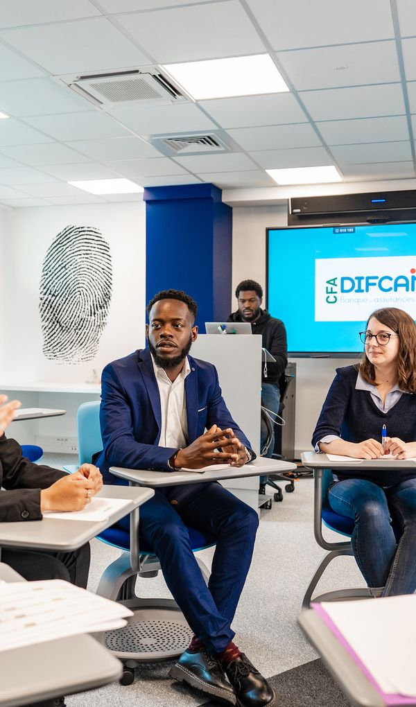 Toutes nos formations sont reconnues par des diplômes d’Etat ou des titres certifiés.