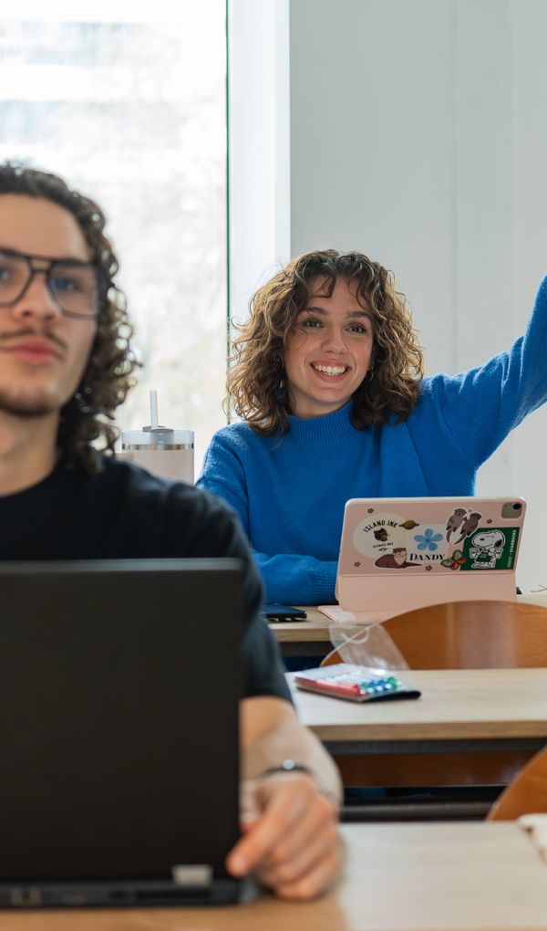 La vocation de l&rsquo;IEFT est de pr&eacute;parer les &eacute;tudiants &agrave; devenir des acteurs majeurs dans un environnement par nature international, multiculturel et &eacute;volutif.