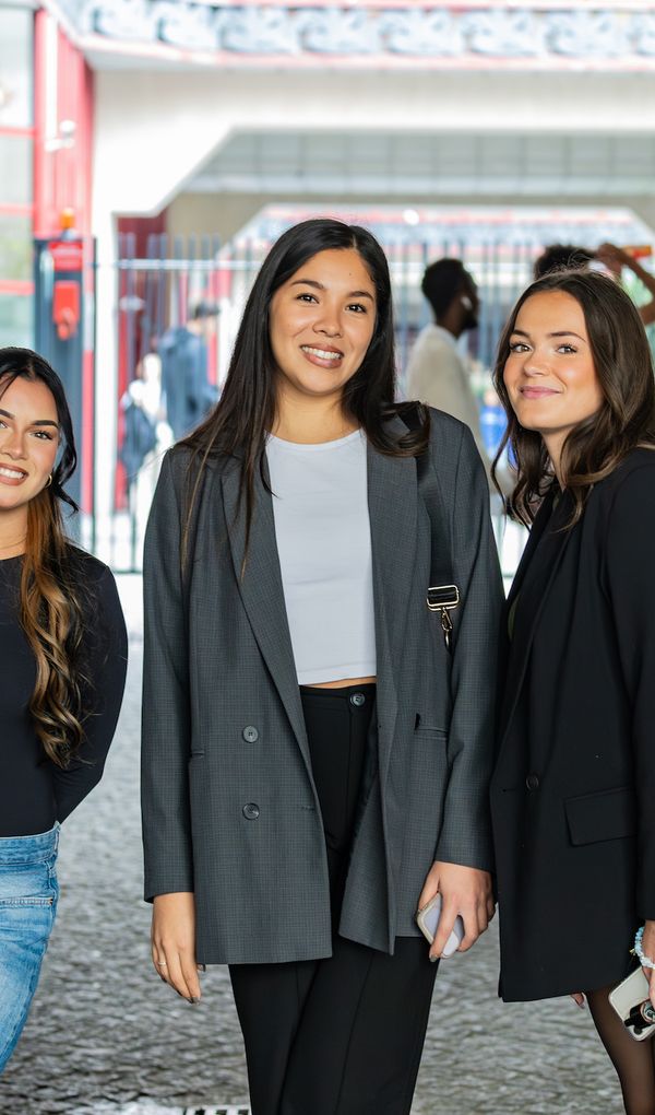 ESUPCOM, LA GRANDE ECOLE DE COMMUNICATION
