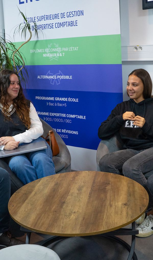 L'univers exigeant et stimulant de la finance, o&ugrave; la rigueur acad&eacute;mique rencontre l'innovation financi&egrave;re pour fa&ccedil;onner les leaders de demain