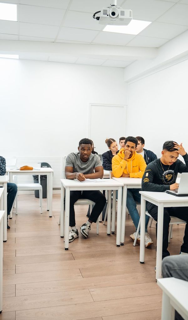 Toutes nos formations sont reconnues processus certifié Qualiopi et Titre RNCP