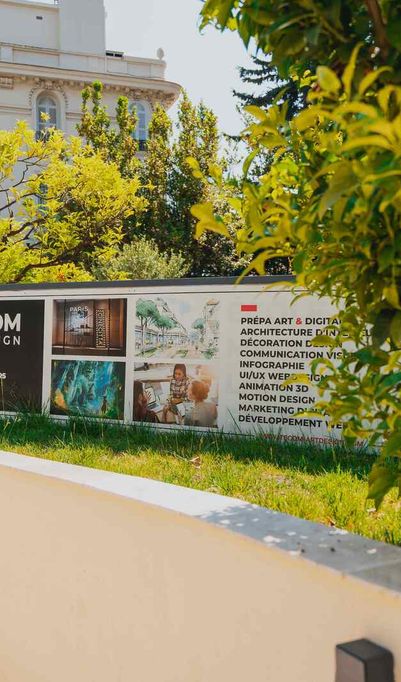 Itecom Art design, l’école d'art et de design, située en région Provence-Alpes Côte d’Azur, est reconnue comme la référence de l'alternance dans le domaine des arts appliqués.