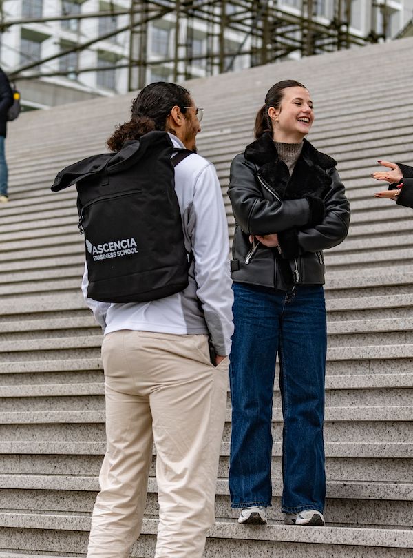 Ascencia Business School Paris la D&eacute;fense, &eacute;cole de commerce, de management et de gestion dans le d&eacute;partement des Yvelines.