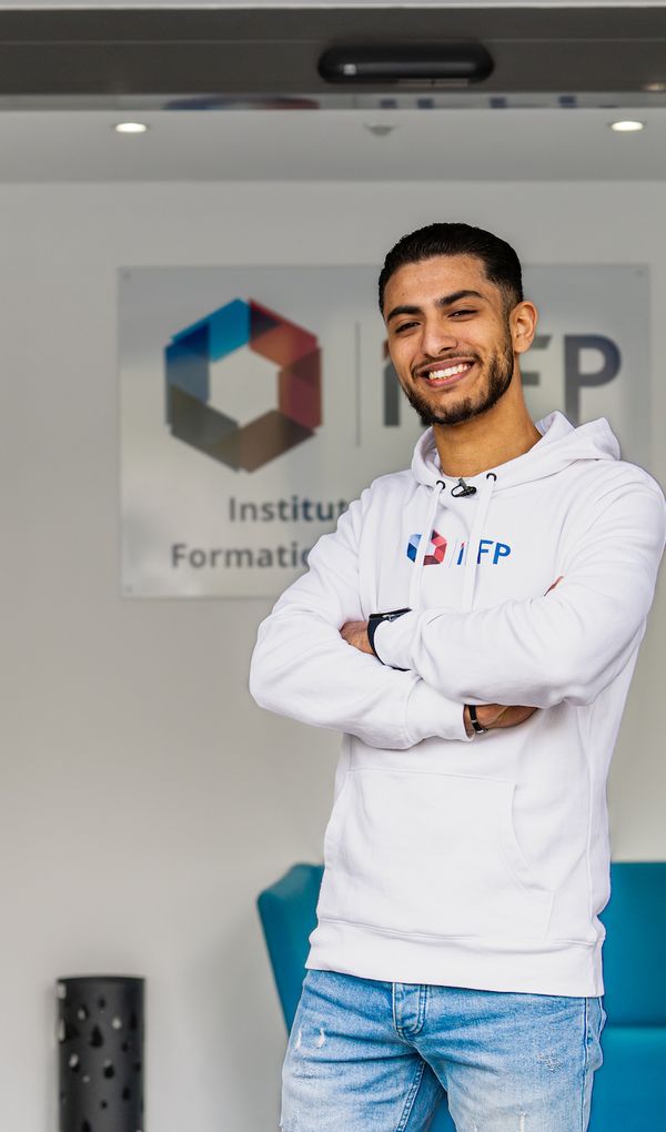 L’IFFP - l’Institut Français de Formation Professionnelle, l’école 100 % alternance 100% tournée vers les entreprises !