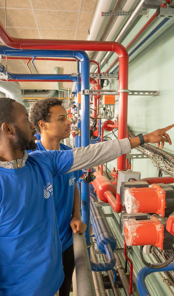 Des Formations Reconnues pour Éclairer Votre Avenir dans le Secteur de l'Énergie !
