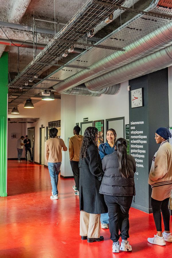 Venez étudiez dans la plus grande école française des technologies du numérique
