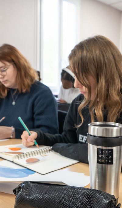 Toutes nos formations délivrent des diplômes et des certifications  RNCP reconnus par l’État