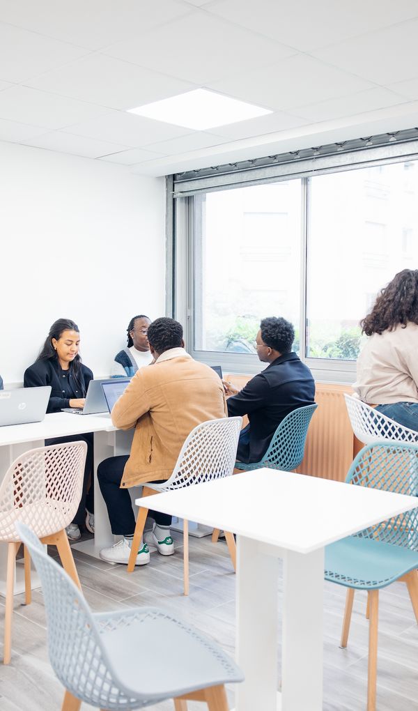 Du Bac+2 au Bac+5 en alternance au pied du m&eacute;tro Cr&eacute;teil