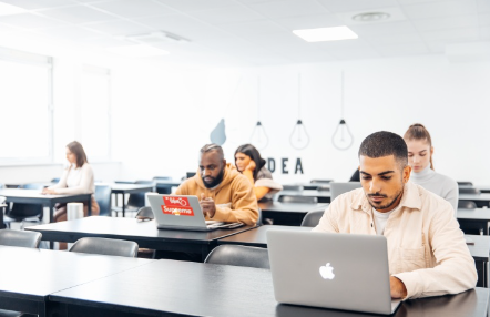 Une exp&eacute;rience d'apprentissage dynamique