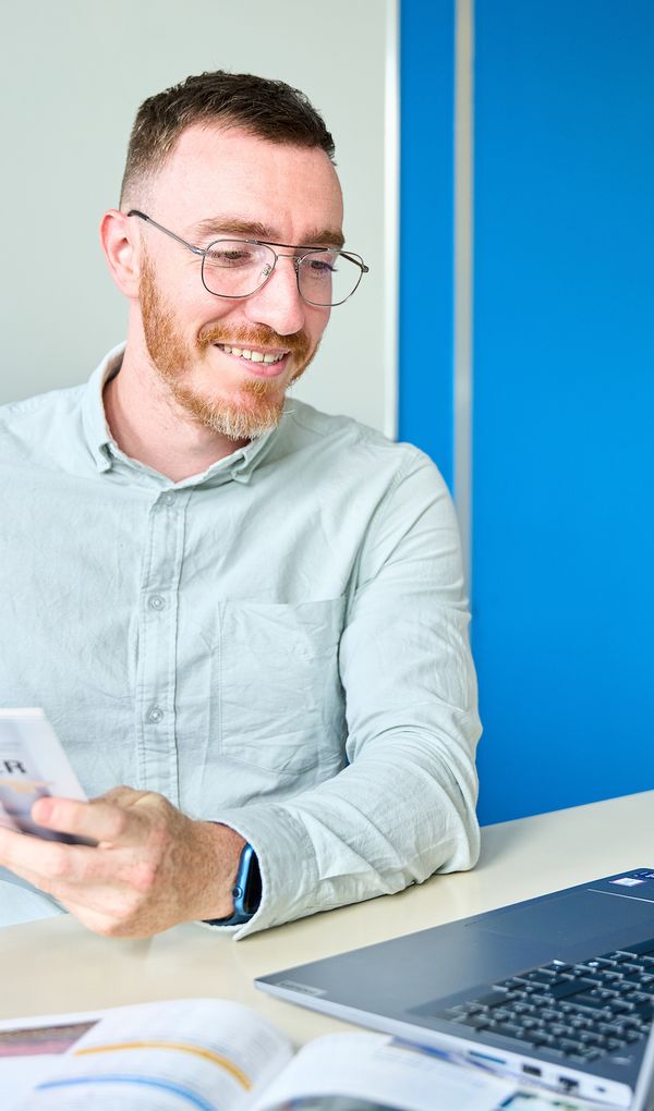 Des parcours de formation certifiés par l'État et orientés vers l'emploi.