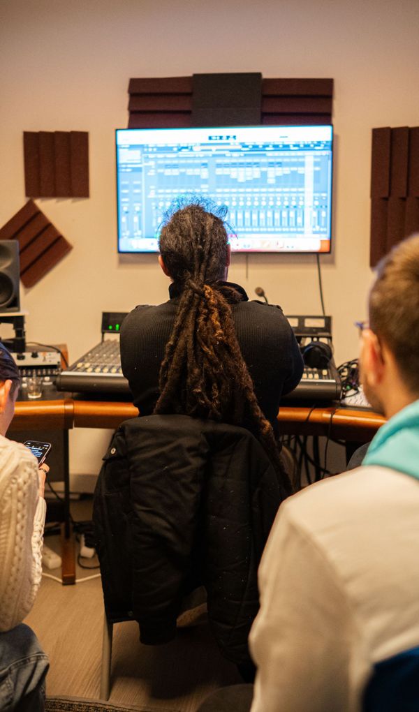 Toutes nos formations sont reconnues par des dipl&ocirc;mes d&rsquo;&Eacute;tat ou des titres certifi&eacute;s.