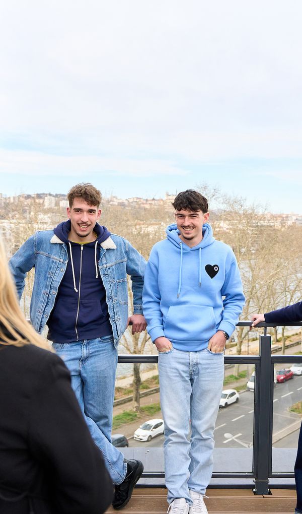 L'École Conte Lyon, une institution dédiée à l'excellence dans les domaines du management, communication, luxe et mode.