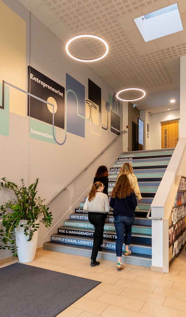 MBway Nantes, l’école de management qui révèle les leaders de demain, au cœur d’un campus dynamique et connecté à l’entreprise.