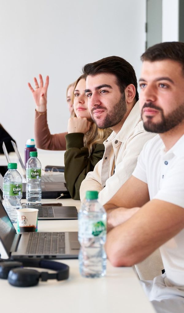 Toutes nos formations sont reconnues par des diplômes d’Etat ou titres certifiés