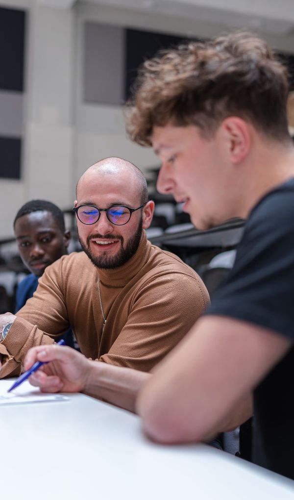 Toutes nos formations sont accréditées par la Commission des titres d’Ingénieurs (Diplômes de l’ISAT)