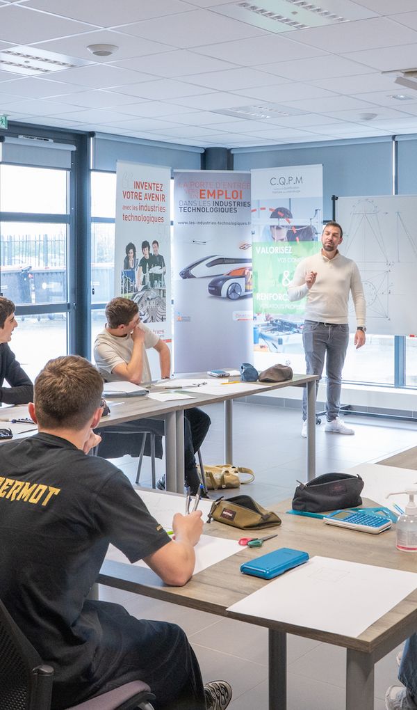 Une multitute de formations dipl&ocirc;mantes reconnues RNCP