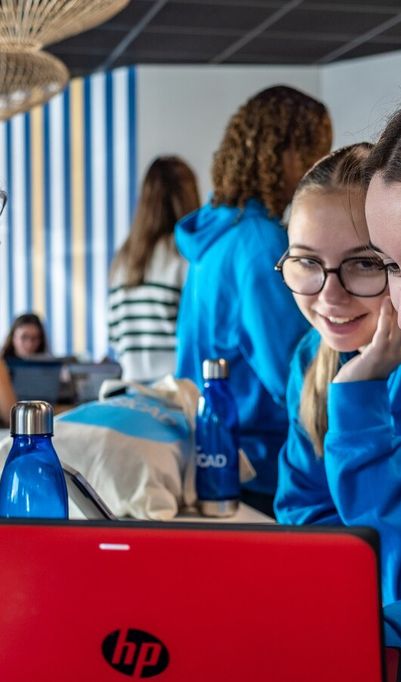 Toutes nos formations sont reconnues par des diplômes d’Etat.