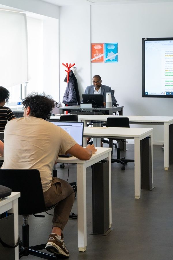Toutes nos formations sont reconnue par des diplômes d’État, enregistrées au RNCP