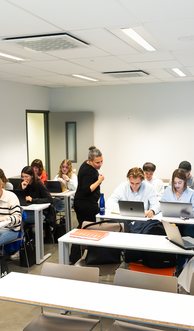 La vocation de l’IEFT est de préparer les étudiants à devenir des acteurs majeurs dans un environnement par nature international, multiculturel et évolutif.