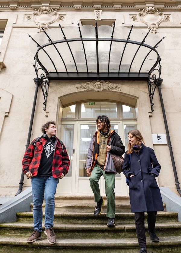 VIRTUAL FACTORY CAMPUS, l&rsquo;&eacute;cole des industries creatives et culturelles