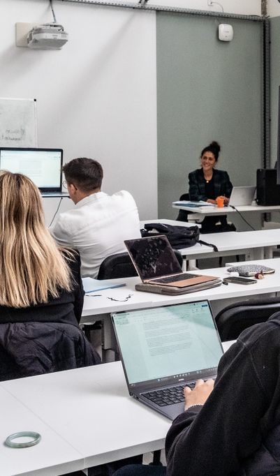 Toutes nos formations sont reconnues par l&rsquo;Etat et d&eacute;livrent des dipl&ocirc;mes et des titres certifi&eacute;s.