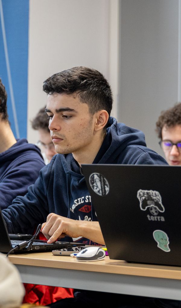Sup de Vinci à Rennes. L’informatique : notre passion, ton avenir.