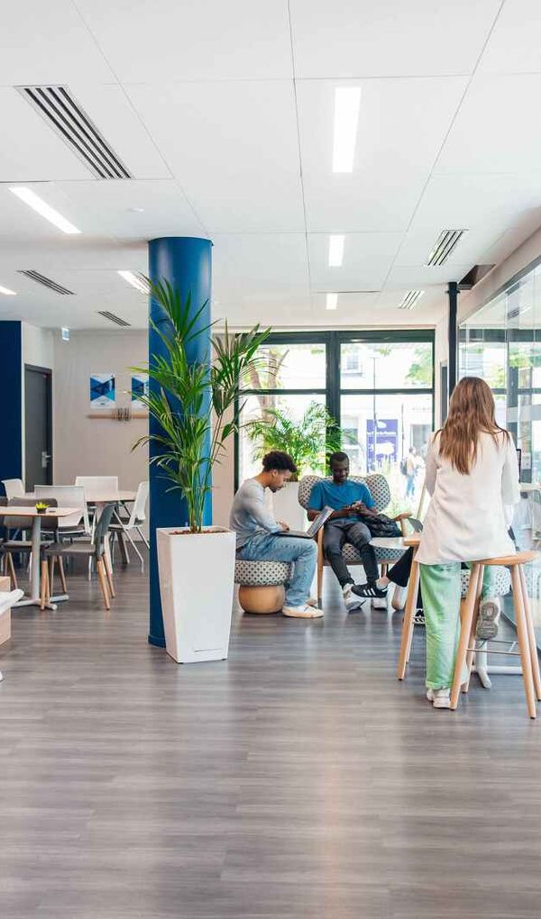 ESLSCA Business School, l&rsquo;&eacute;cole parisienne des managers experts