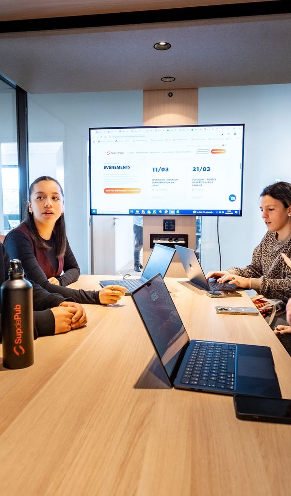 Des parcours diversifi&eacute;s pour stimuler votre esprit d'analyse et votre inventivit&eacute;. 