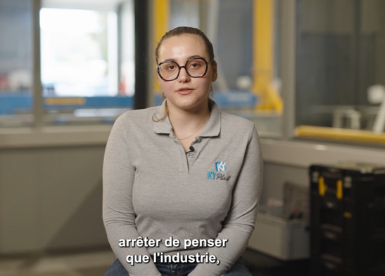 Portrait d'Emma : Apprentis QHSE chez KYPLAST