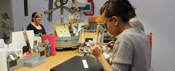 Hermès ouvre une école des savoir faire à Louviers