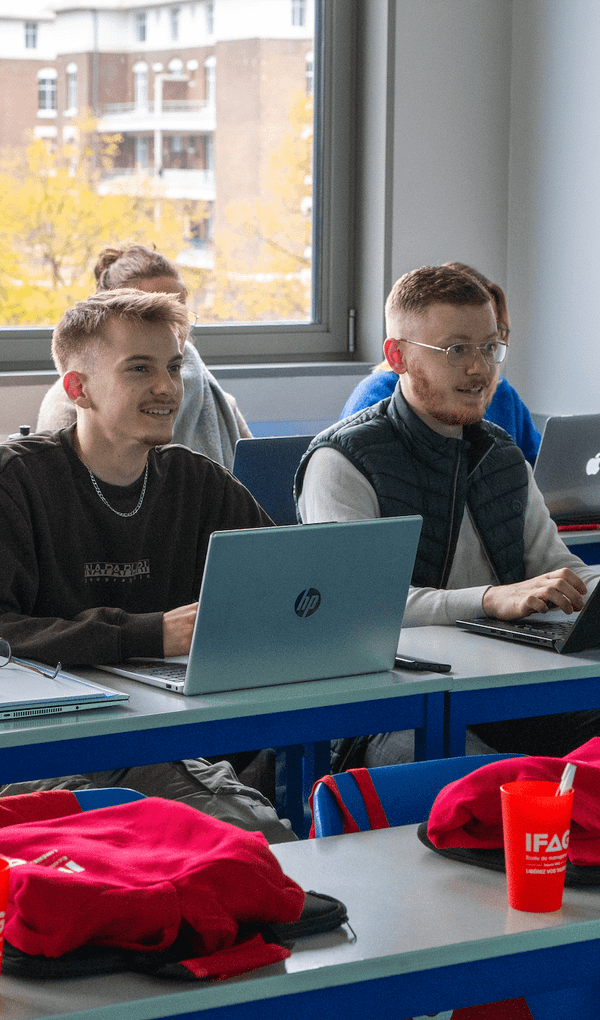 L’ensemble des formations sont reconnues par des diplômes d’Etat ou des titres certifiés