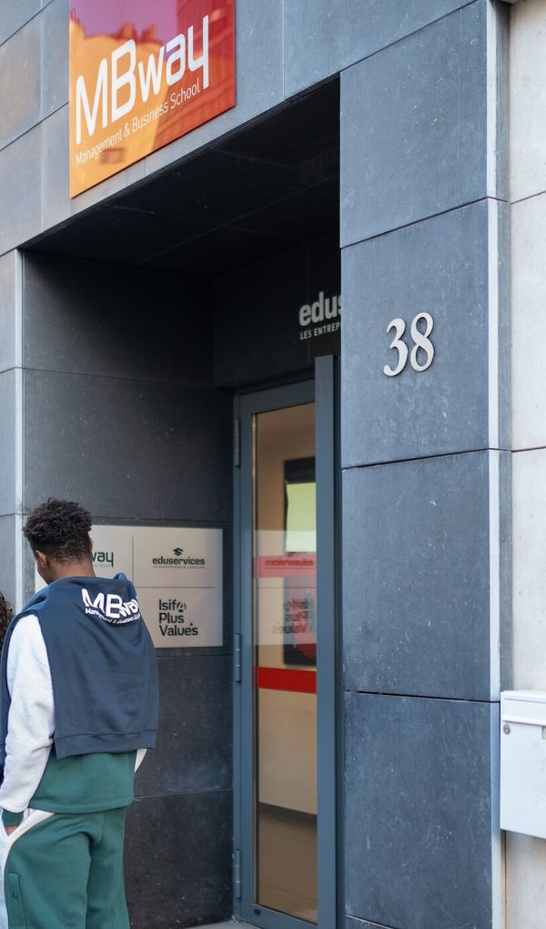 MBway (Paris Ouest) : école de management à Paris