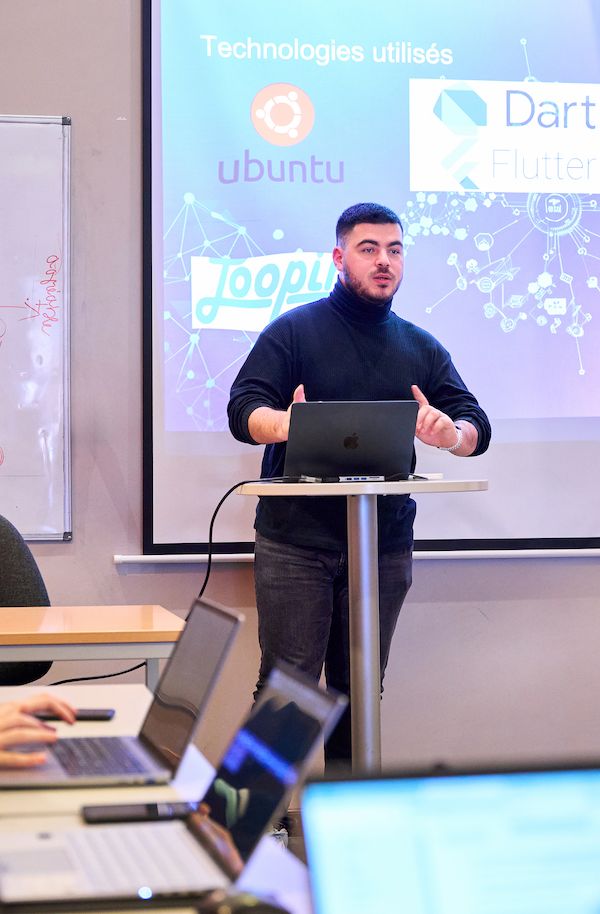 Toutes nos formations en num&eacute;rique et gestion de projet sont certifi&eacute;es et reconnues par l'&Eacute;tat.